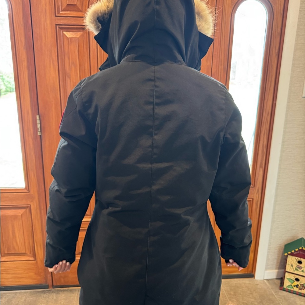 Canada Goose Women’s Jacket - size M - Picture 4 of 5
